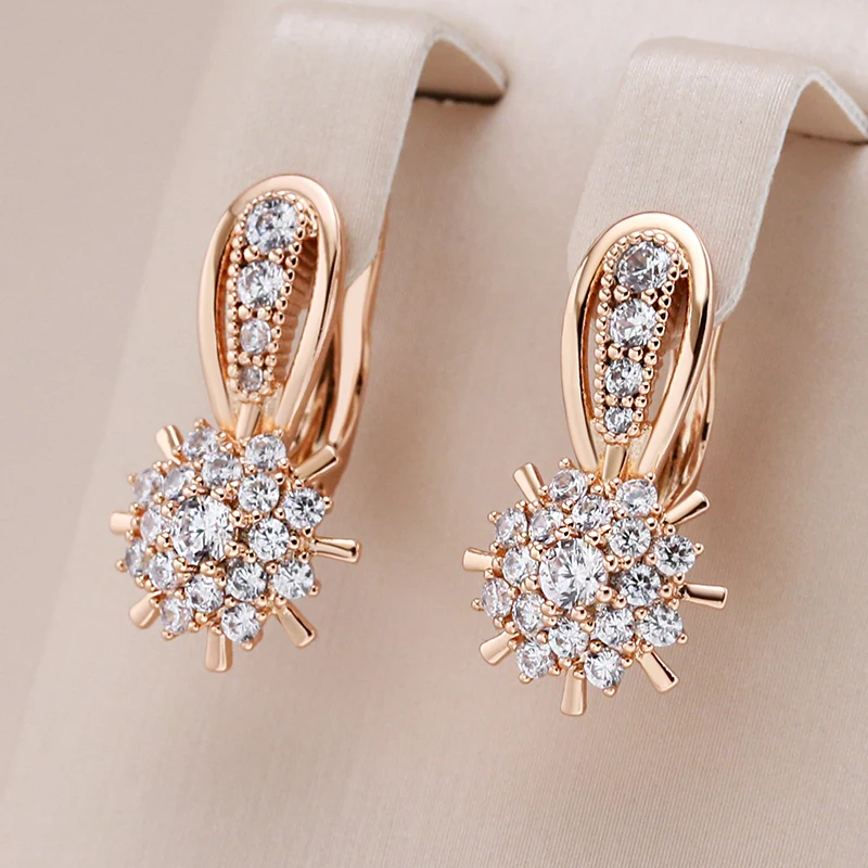 Zircon Flower English Earrings